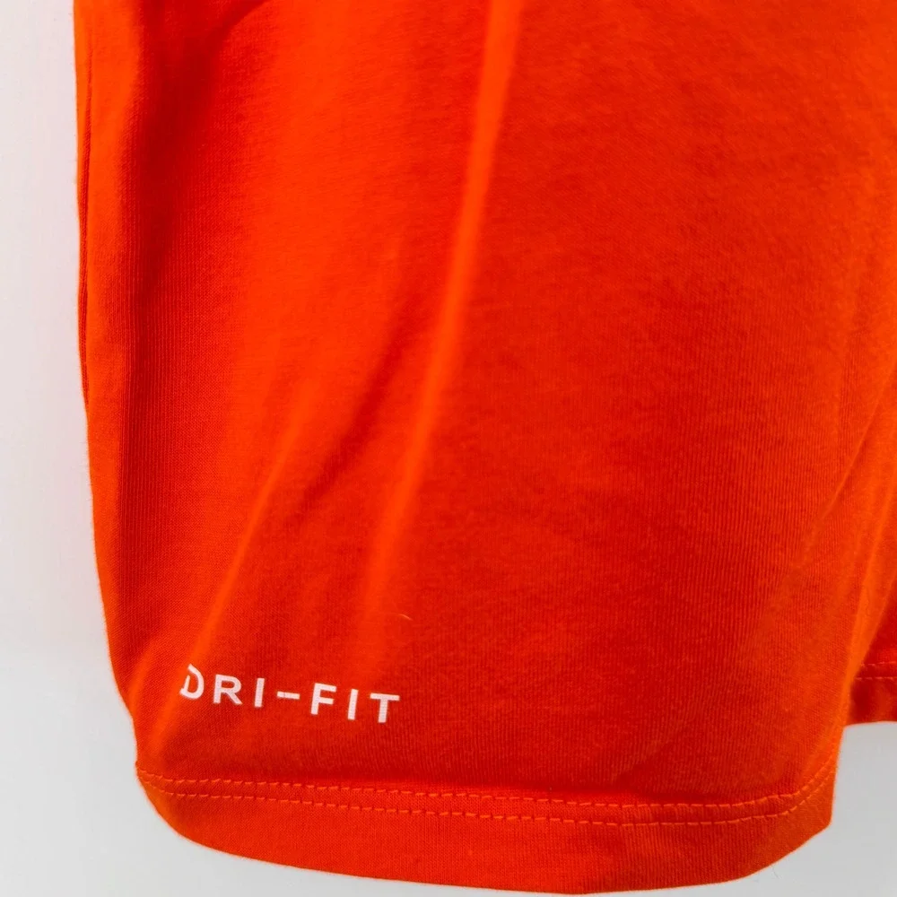 Nike Mens Dri-FIT Embroidered Swoosh Logo T-Shirt Orange Large Athletic Cut‎